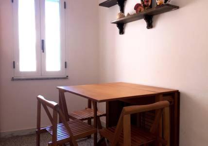 Nice Apartament 100M To Sea 2*Floor Monopoli Bagian luar foto